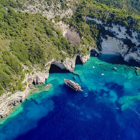 Thodoros Apartment *